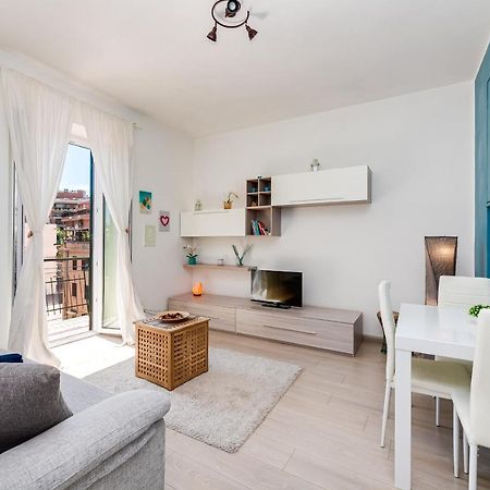 Apartment Near To San Peter Vatican Joya Roma エクステリア 写真